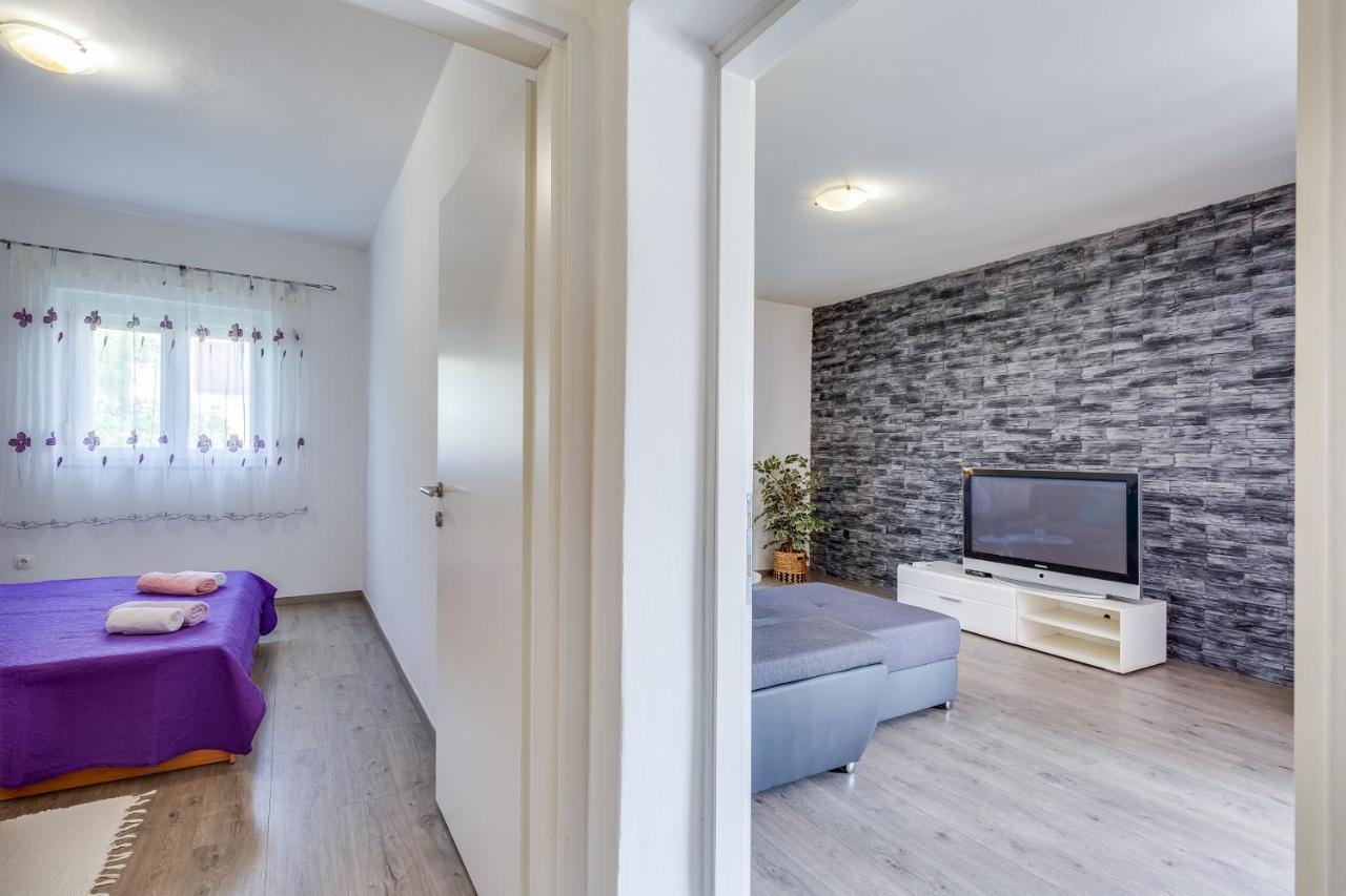 Apartment A & J Petrcane Exterior foto